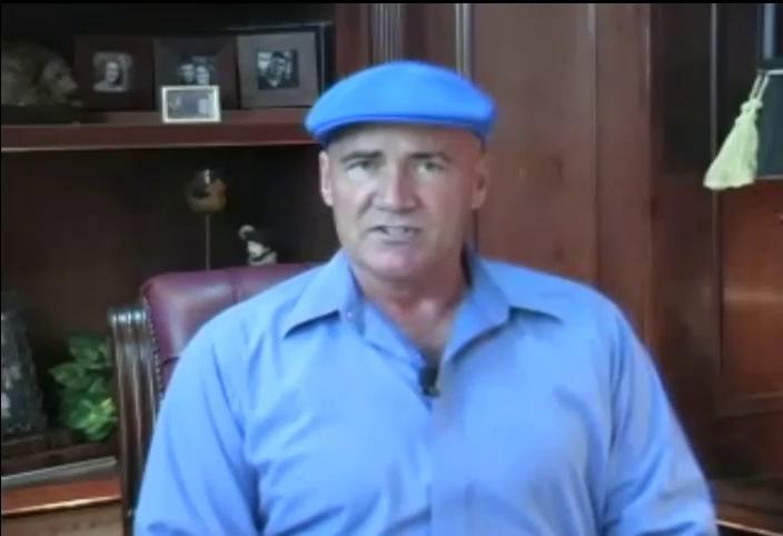 hank-accident-english